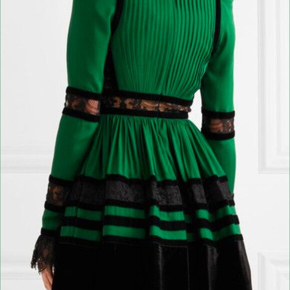 Victorian Luxe Dress - Picture 2 of 4